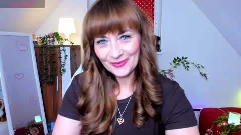 Milana - on air every day except Wednesday from 9 pm to 4 am European time online show from May 6, 8:59 pm