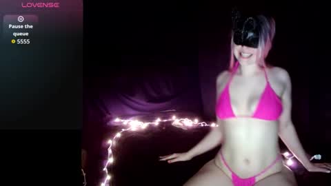 Nova online show from January 19, 1:32 pm