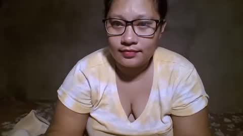naughtypinay08 online show from March 19, 1:05 pm