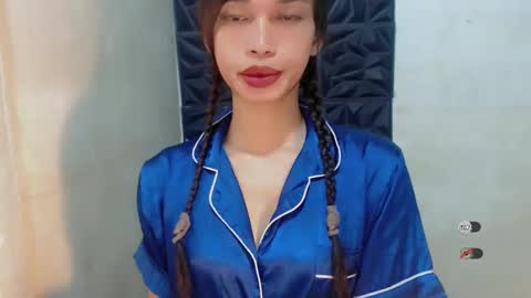 Celine online show from October 26, 5:41 am