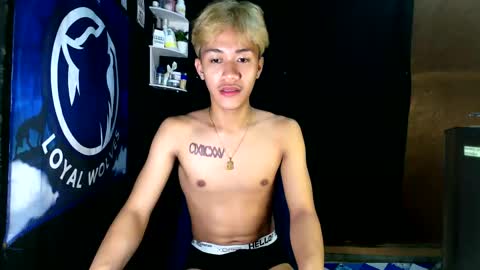 Loy online show from November 25, 7:23 pm