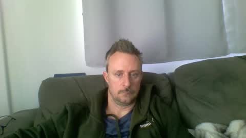 nawtydom1977 online show from November 19, 6:07 pm