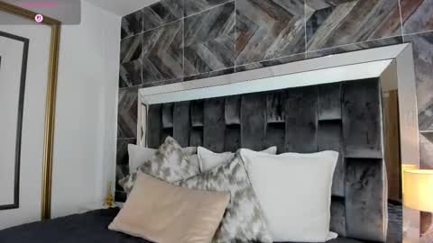    online show from February 6, 11:46 am