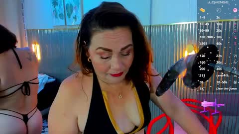 nazly_bigass online show from April 21, 8:16 pm