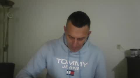 nederland77 online show from December 25, 6:52 am