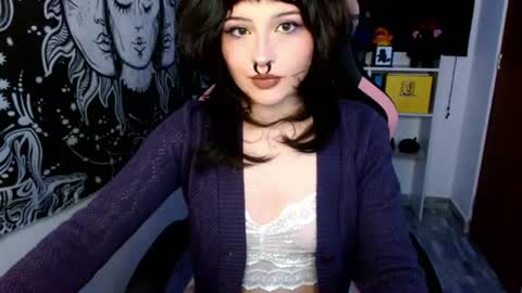 Neena Nyx online show from July 31, 9:27 pm
