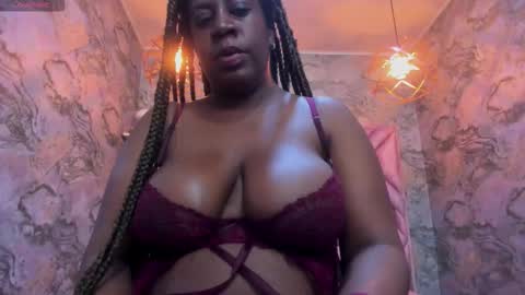 Nefer  online show from November 30, 4:58 pm