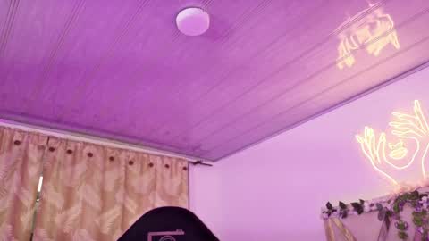 NEFTIS  online show from April 16, 9:39 pm