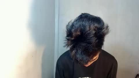 neil_asian69 online show from December 21, 5:47 am