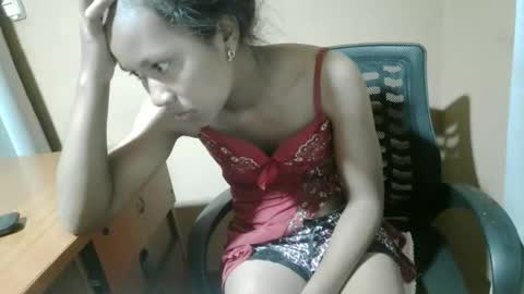 nelia_84 online show from April 25, 1:41 pm