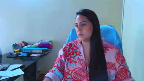 kelly lopez online show from October 25, 5:35 pm