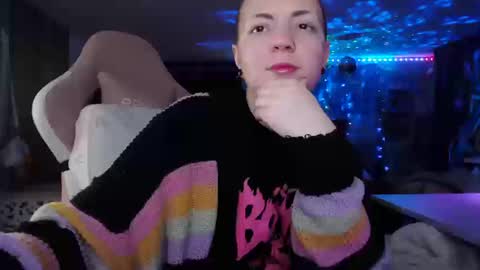 Snapshot of nerdy_squirty chatting on October 11, 5:01 am NerdySquirty online show from October 11, 5:01 am