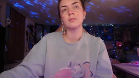 Snapshot of nerdy_squirty chatting on February 6, 7:24 am NerdySquirty online show from February 6, 7:24 am