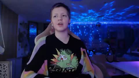 Snapshot of nerdy_squirty chatting on September 18, 5:33 am NerdySquirty online show from September 18, 5:33 am