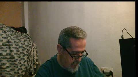 neron401 online show from November 10, 8:44 pm