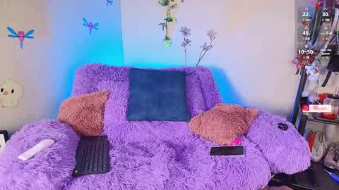          online show from February 1, 2:58 am