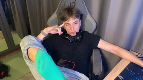 xssense online show from December 21, 4:13 pm