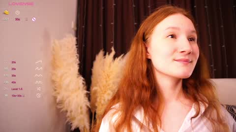 Snapshot of new_boobs chatting on January 24, 5:42 pm Maria 3 online show from January 24, 5:42 pm