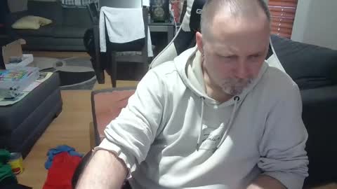 NewWorld online show from November 30, 7:43 pm