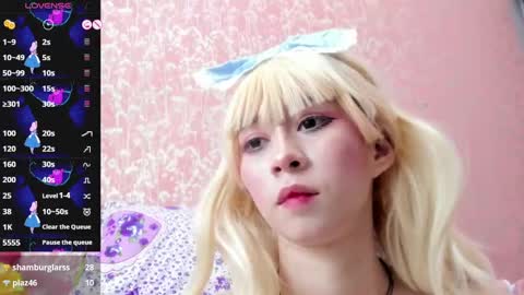 Snapshot of nezuko_mitsuri chatting on September 27, 7:33 pm NEZUKO MITSURI online show from September 27, 7:33 pm