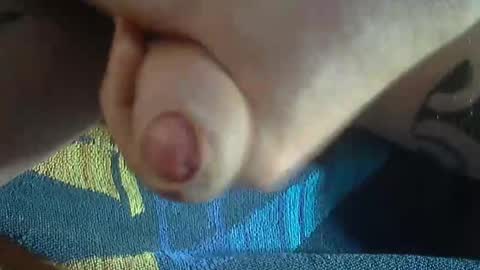 Snapshot of ni983 chatting on January 9, 9:16 am ni983 online show from January 9, 9:16 am