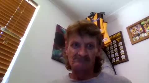 Sexiishaine online show from January 19, 1:32 am