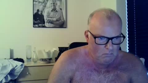 nicexxdane online show from December 2, 9:30 am