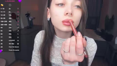 Nicole online show from February 15, 7:12 pm