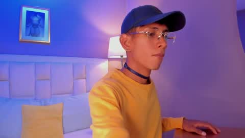 Nick online show from March 26, 2:06 am