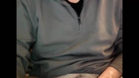 nickincali online show from February 2, 1:30 pm