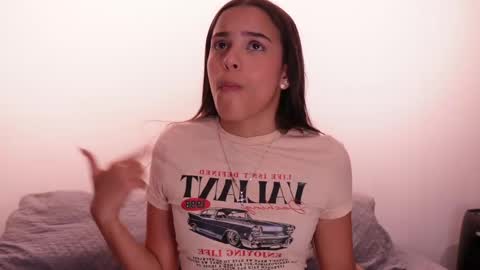 Snapshot of nicky_and_blake chatting on March 5, 8:32 pm nicky and blake online show from March 5, 8:32 pm