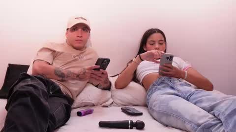 Snapshot of nicky_and_blake chatting on February 24, 9:09 pm nicky and blake online show from February 24, 9:09 pm