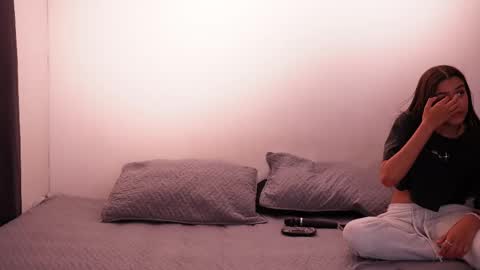 Snapshot of nicky_and_blake chatting on March 4, 11:11 pm nicky and blake online show from March 4, 11:11 pm