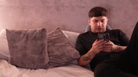 nicky and blake online show from March 29, 10:44 pm