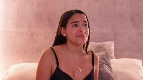 Snapshot of nicky_and_blake chatting on October 9, 3:01 am nicky and blake online show from October 9, 3:01 am