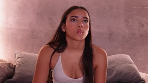 nicky and blake online show from January 17, 7:33 pm