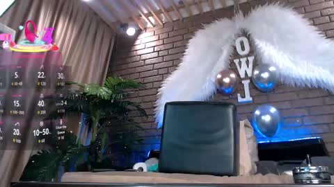 Today is my 41st birthday  And in 2 hours Im waiting for you on the stream Stock up on tokens and a good mood Nicky online show from February 2, 3:30 pm