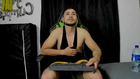 nicky online show from November 12, 11:07 pm