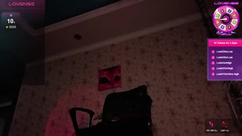 Nicky Weekends online show from February 8, 2:59 am