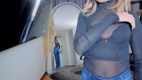 Nicky online show from April 7, 10:12 pm