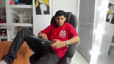 NICO online show from March 27, 7:37 pm