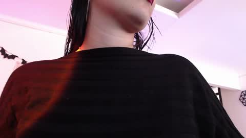 Snapshot of nicoblacke chatting on October 14, 12:19 pm Nico Blacke     online show from October 14, 12:19 pm