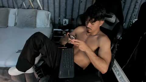 Nicolai online show from July 6, 1:19 pm