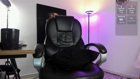 Nicolas Fellener online show from November 29, 4:09 am