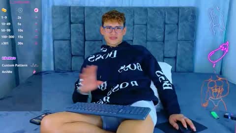 nicolastorres__ online show from May 16, 4:31 am
