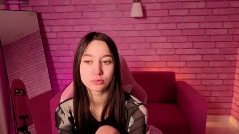 Nicole online show from May 22, 1:34 am