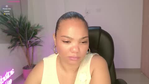 nicole_lushh online show from January 14, 2:52 am