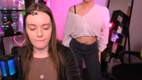 nicole_muah online show from December 14, 7:58 am