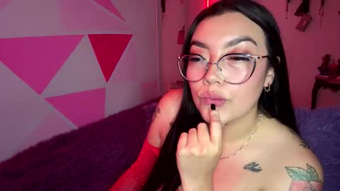 Nicole online show from January 15, 5:38 am