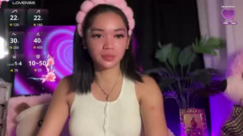 NICOLE online show from July 4, 8:01 pm